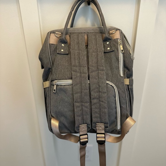 Bamny Diaper Bag Backpack for Mom and Dad - Picture 5 of 12